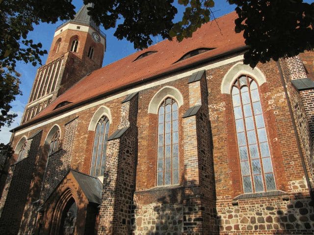 Kirche in CALAU