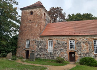 Kirche in KLEINBEEREN